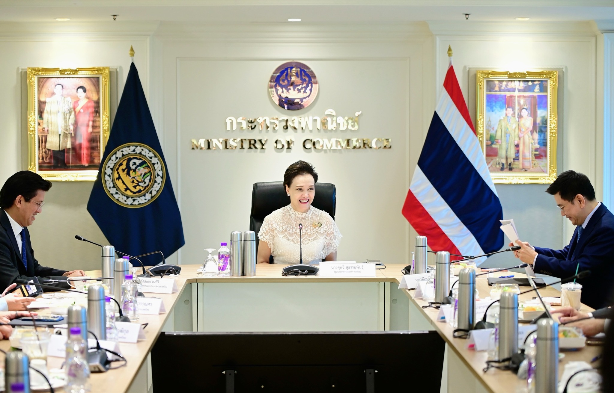 พาณิชย์จับมือตลาดหลักทรัพย์เดินหน้าดันตลาดทุนไทยสู่ยุคดิจิทัลเต็มรูปแบบกระทรวง
