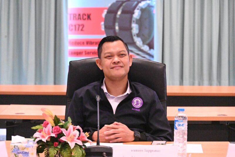 “ธนกร” สั่ง “เต็มเหนี่ยว” บุกชลบุรี! เจอโรงงานรีไซเคิลแอบขยาย-มลพิษเพียบ สั่งปิดทันที!